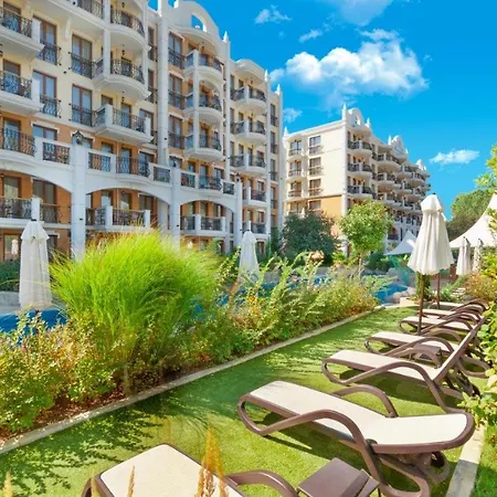 Apartahotel Stylish Apartment In Harmony Grand Resort Sunny Beach With Pool & Balcony