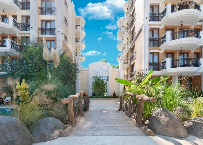 Ξενοδοχείο με διαμερίσματα Stylish Apartment In Harmony Grand Resort Sunny Beach With Pool & Balcony *