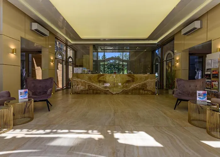 Stylish Apartment In Harmony Grand Resort Sunny Beach With Pool & Balcony