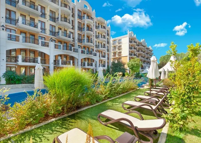 شقة فندقية Stylish Apartment In Harmony Grand Resort Sunny Beach With Pool & Balcony