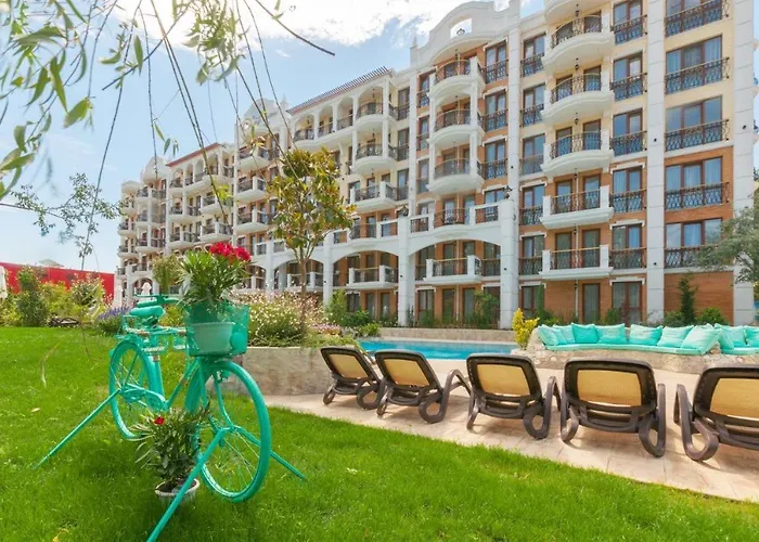 Stylish Apartment In Harmony Grand Resort Sunny Beach With Pool & Balcony